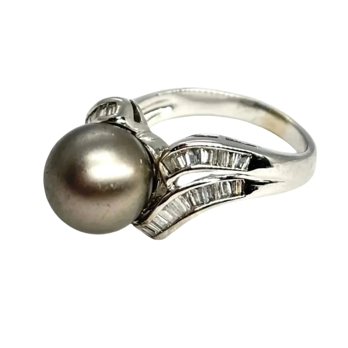Bague en or blanc, perle et diamants - Image 3