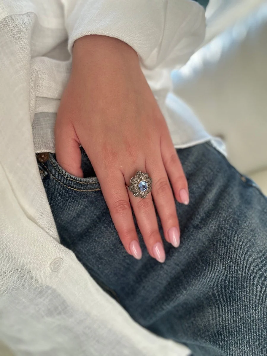 Bague - Or, argent, saphir et diamants. - Image 4