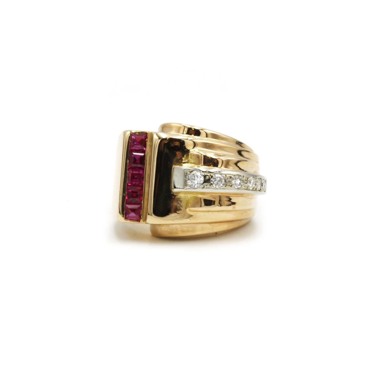 Bague Tank en or jaune, rubis et diamants - Image 2