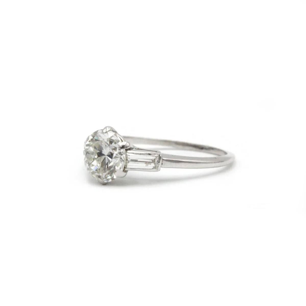 Bague Solitaire en or blanc et diamants - Image 2
