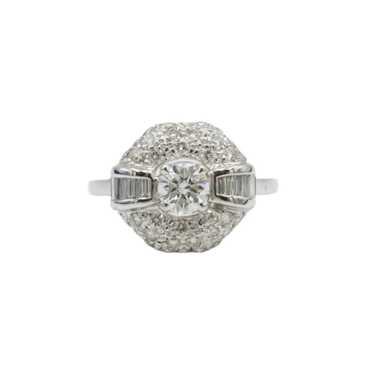 Bague Entourage en or et diamants