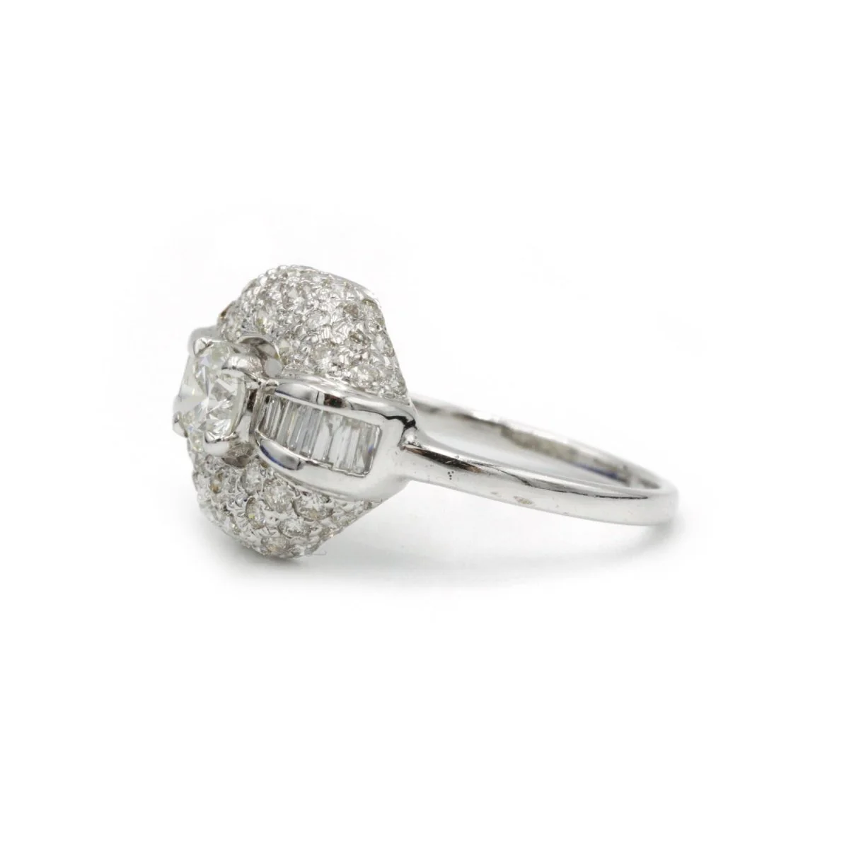Bague Entourage en or et diamants - Image 3