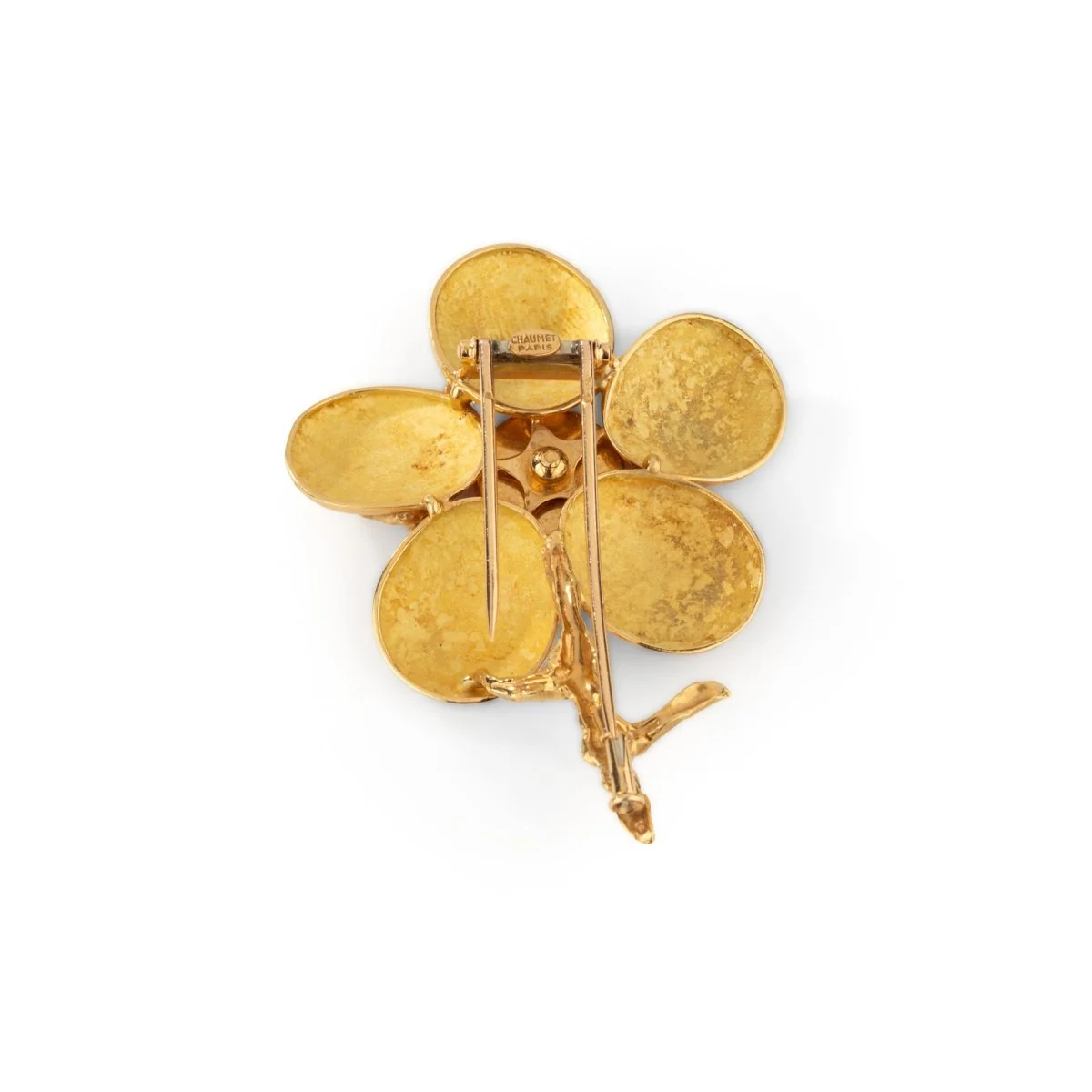 Broche Clip CHAUMET en or jaune, corail rose et diamants - Image 3