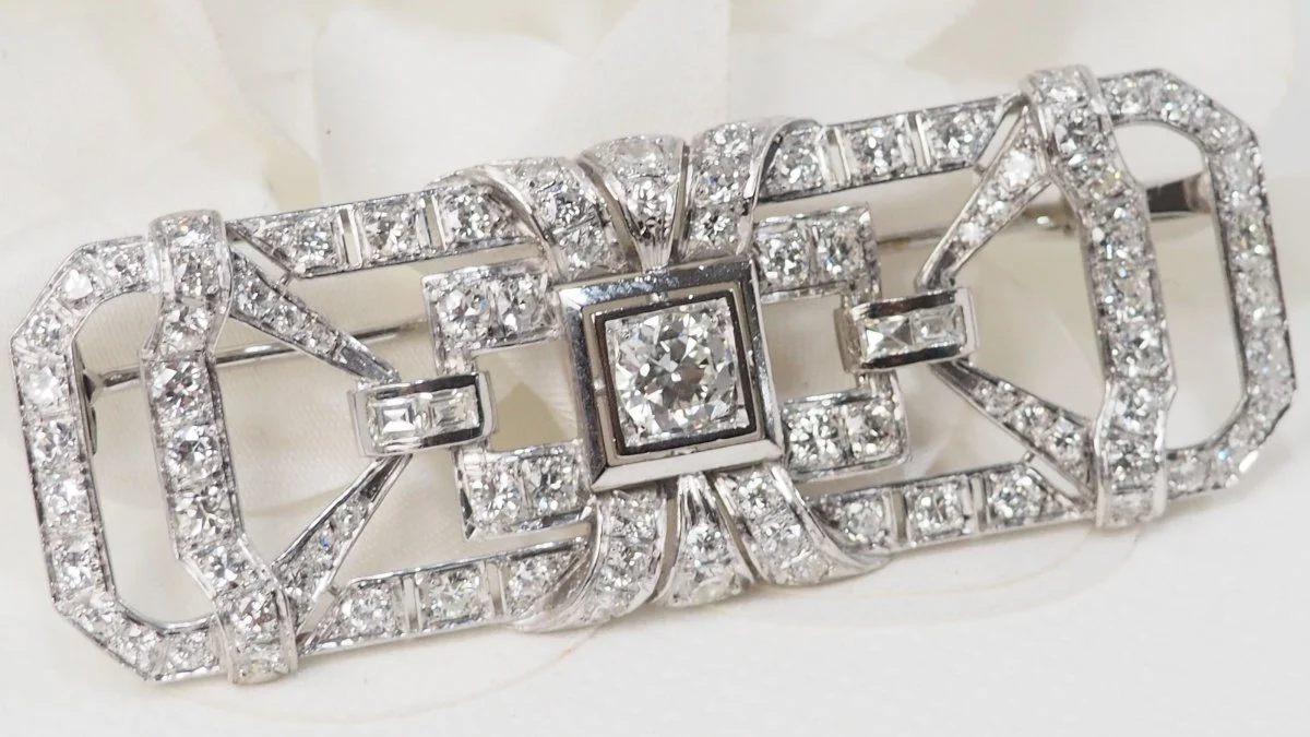 Broche ancienne en or gris et diamants - Image 3