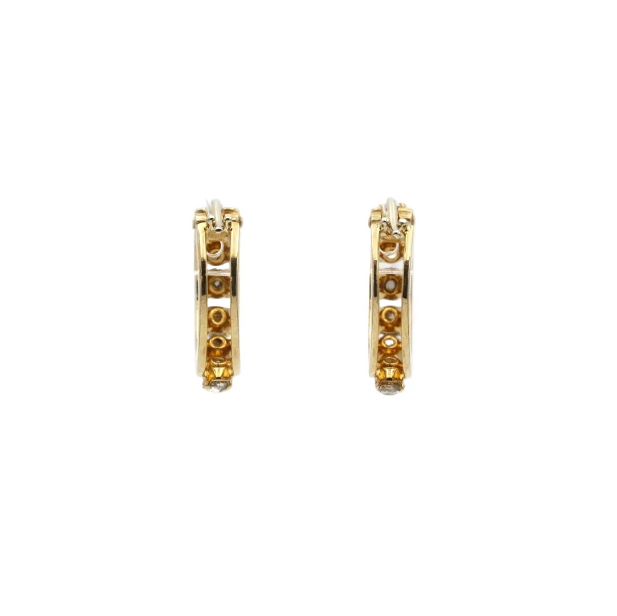 Boucles d'oreilles Créoles en or jaune et diamants - Image 3