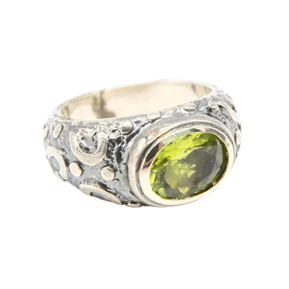Bague Jonc en or jaune et argent et péridot - Image 3