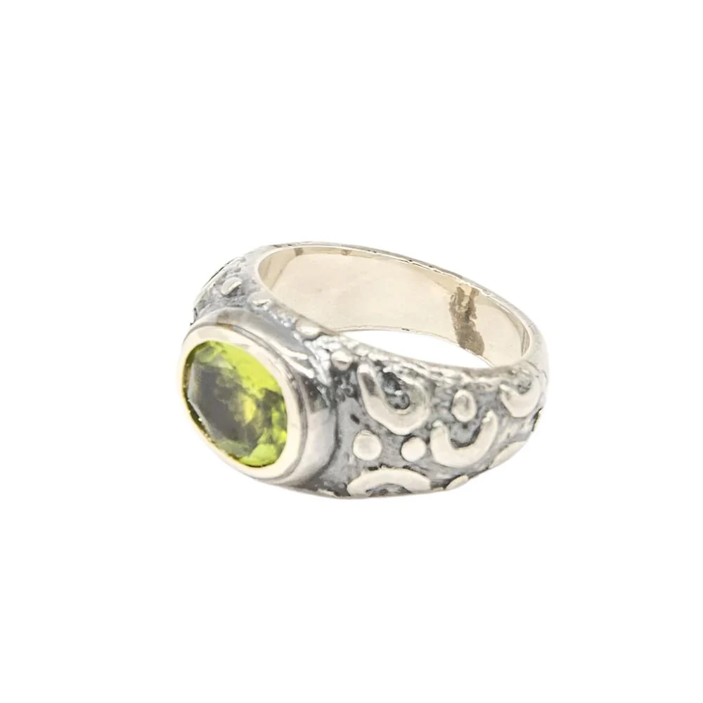Bague Jonc en or jaune et argent et péridot - Image 4