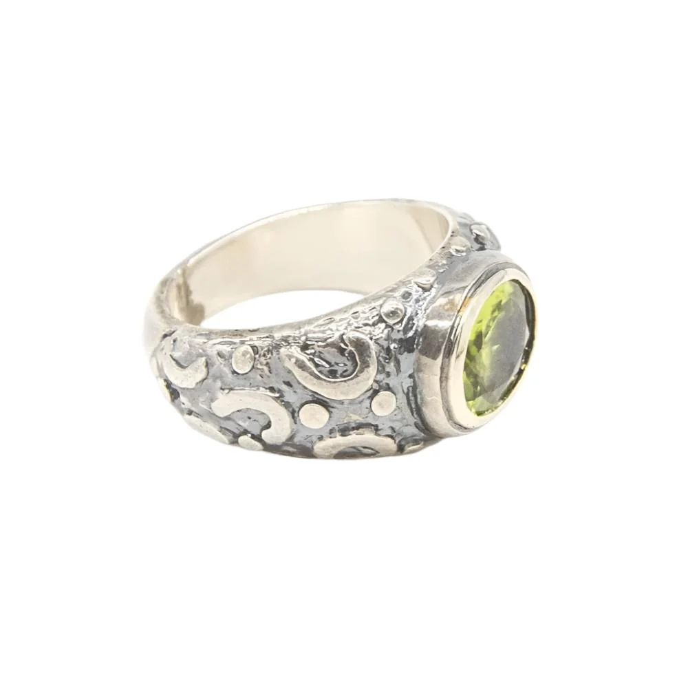 Bague Jonc en or jaune et argent et péridot - Image 6