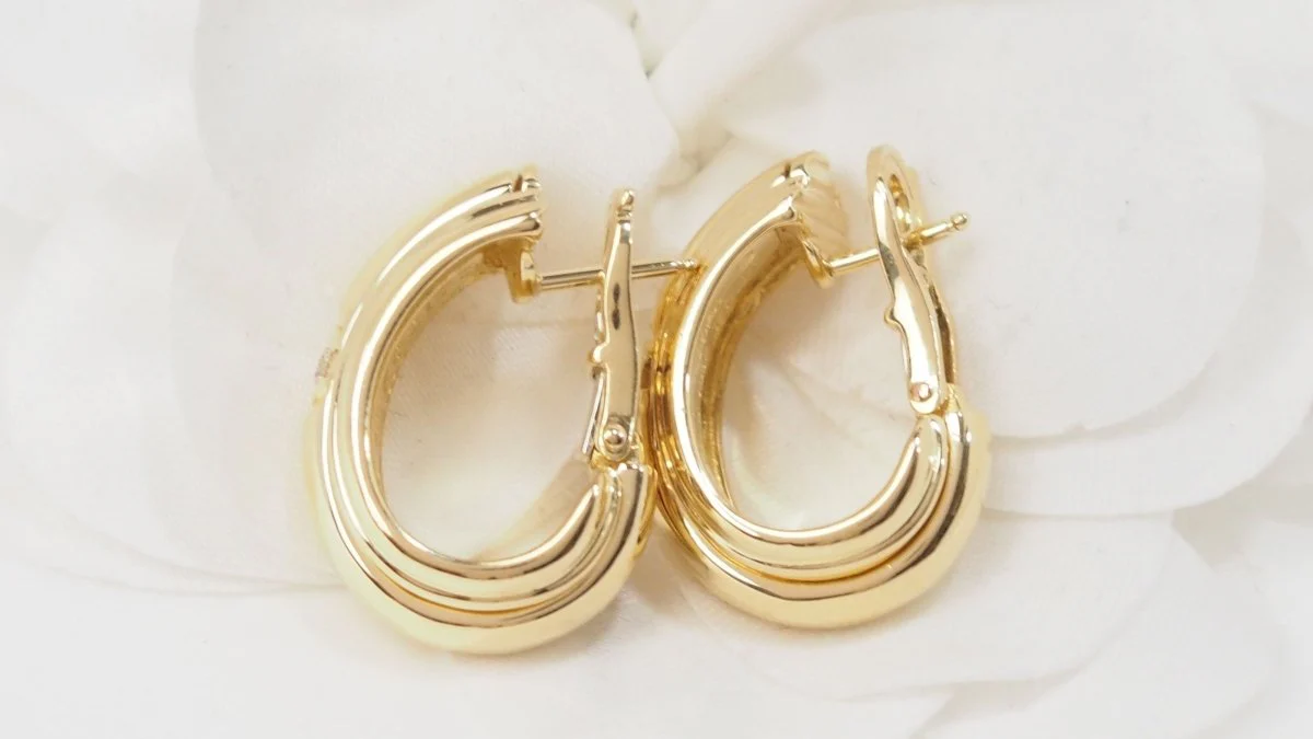 Boucles d'oreilles PIAGET "Possession" en or jaune et diamant - Image 11