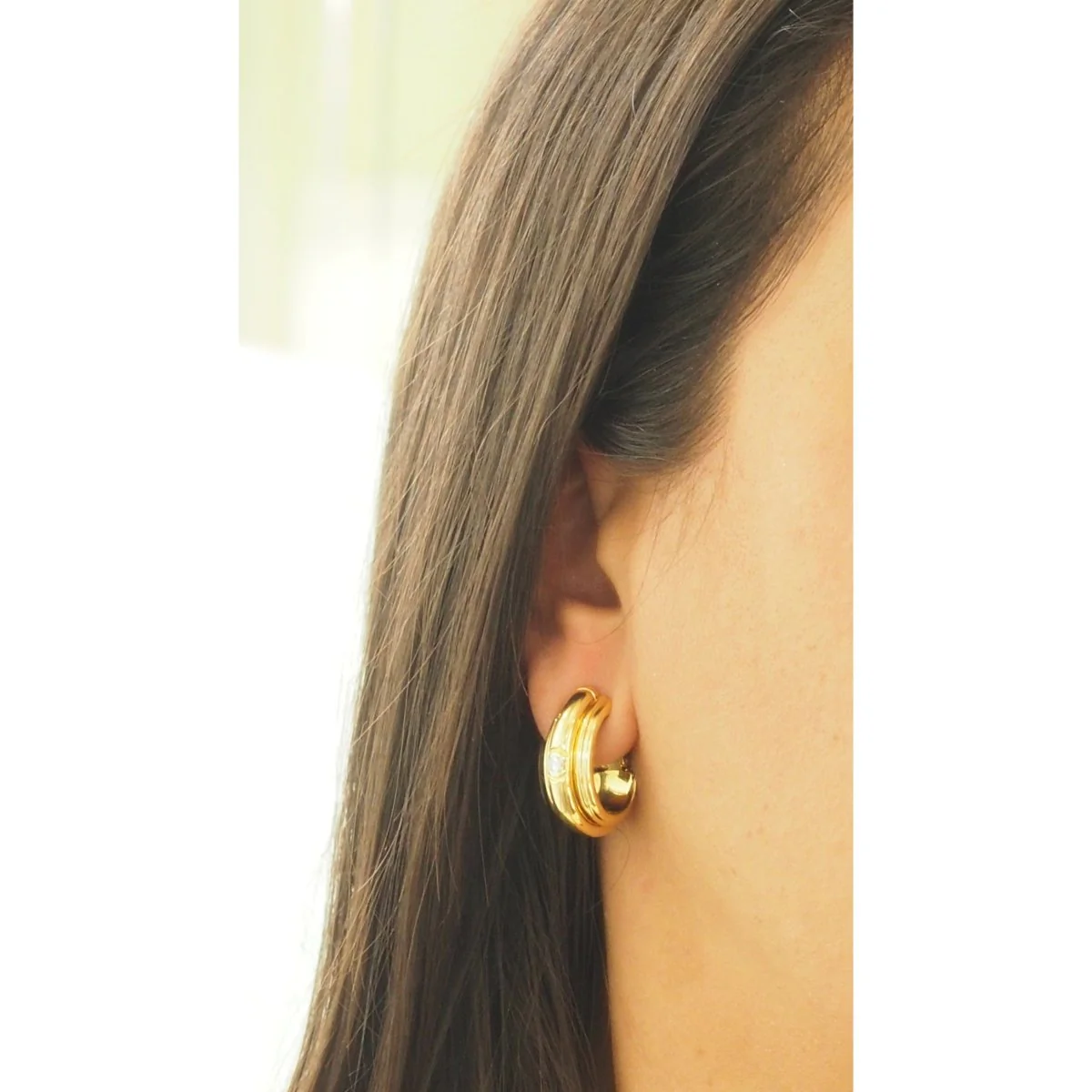 Boucles d'oreilles PIAGET "Possession" en or jaune et diamant - Image 2