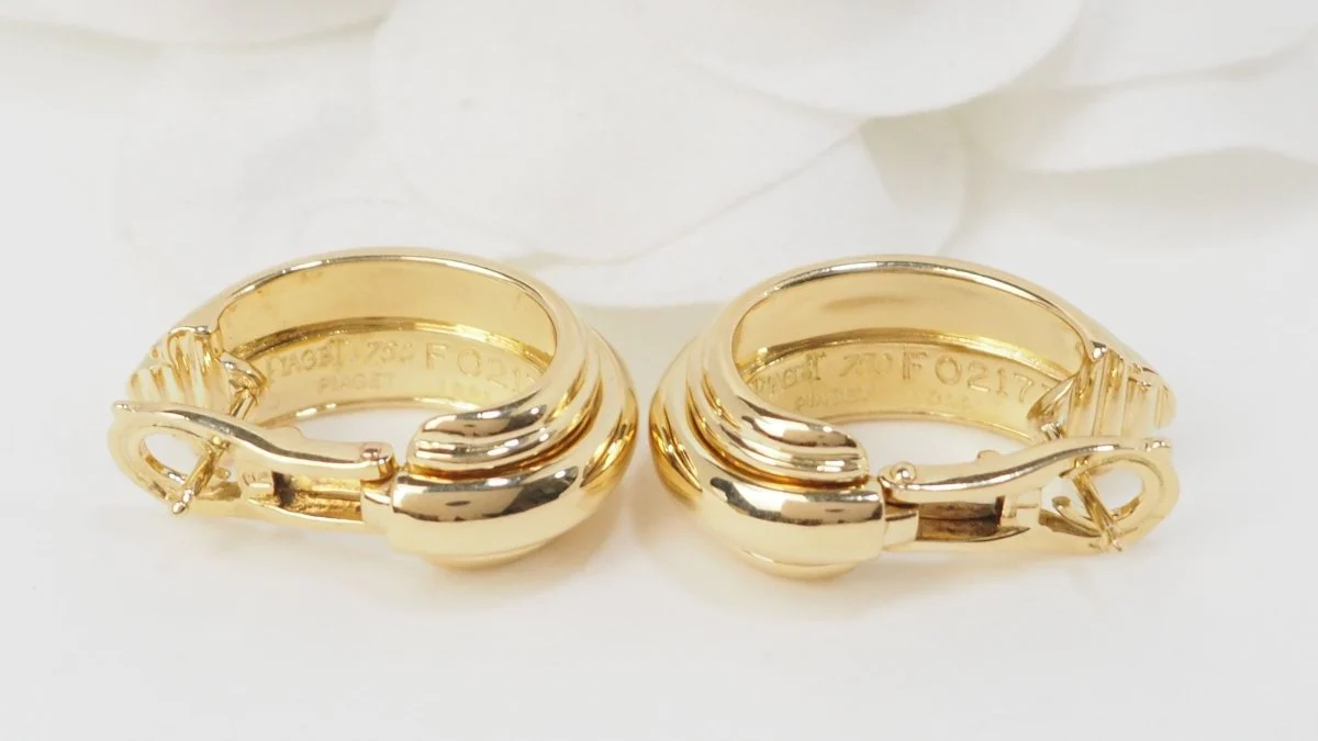 Boucles d'oreilles PIAGET "Possession" en or jaune et diamant - Image 7