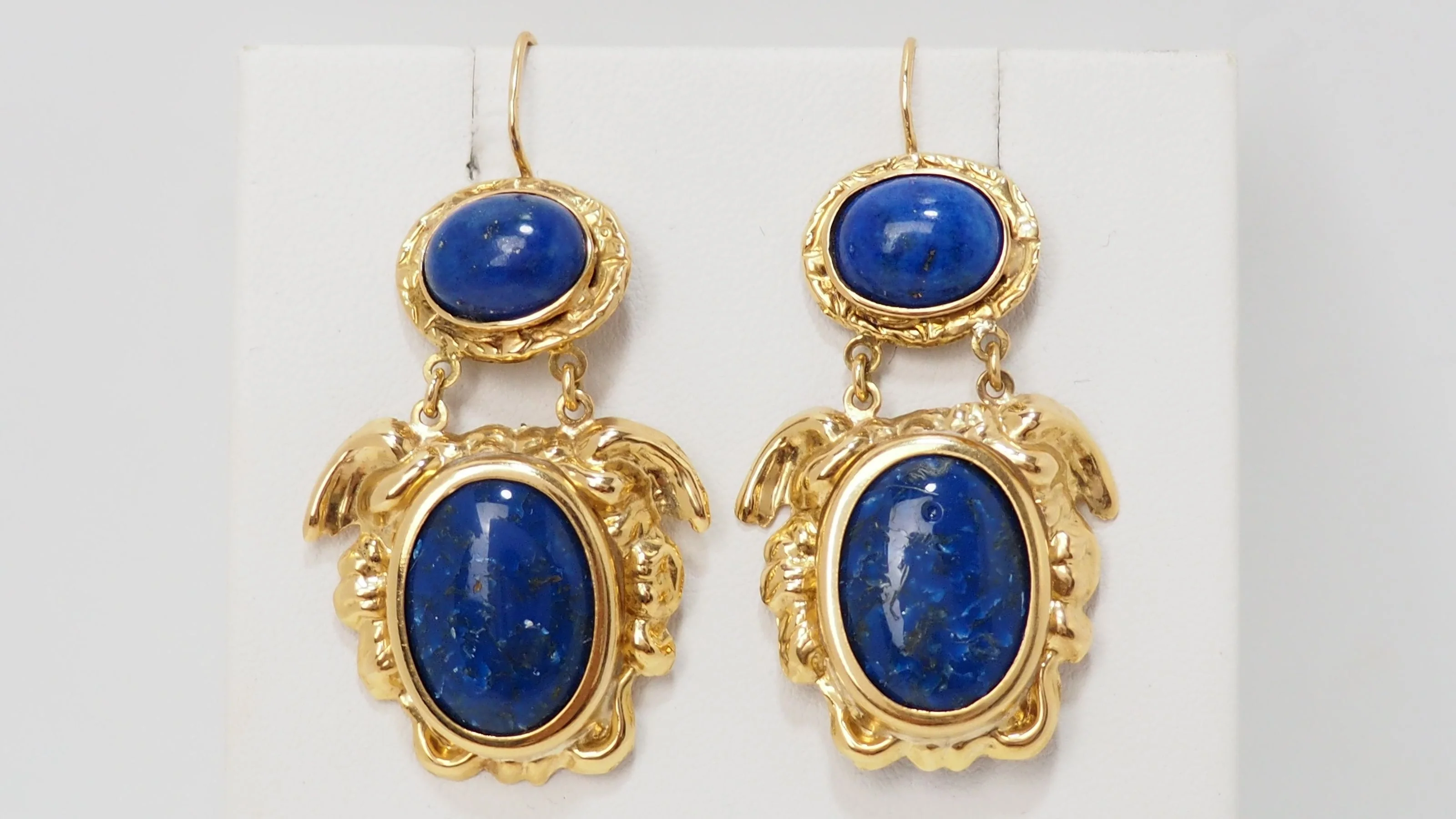 Boucles d'Oreilles en or jaune et lapis-lazuli