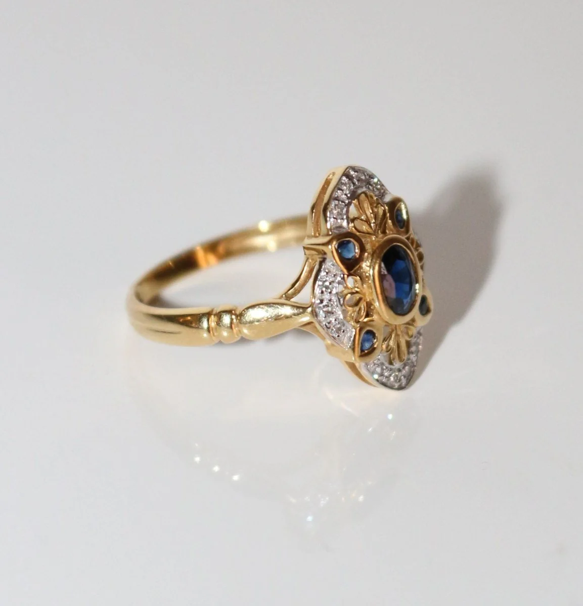 Bague Dentelles Saphirs Style Belle Epoque - Image 6