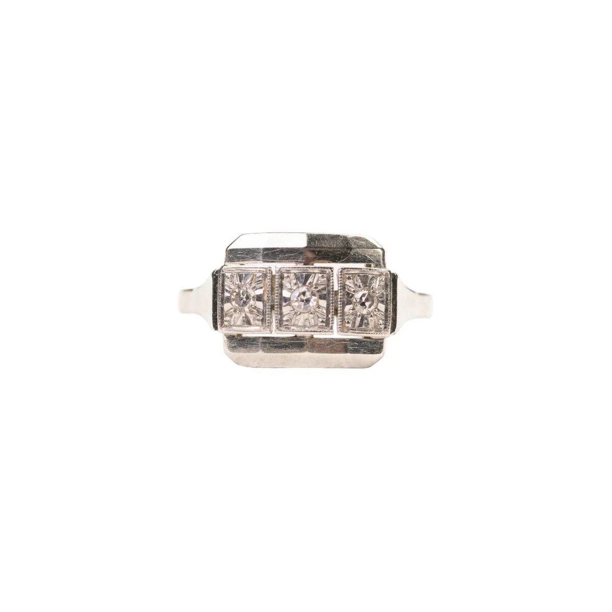 Bague Art Déco trilogie diamants or et platine