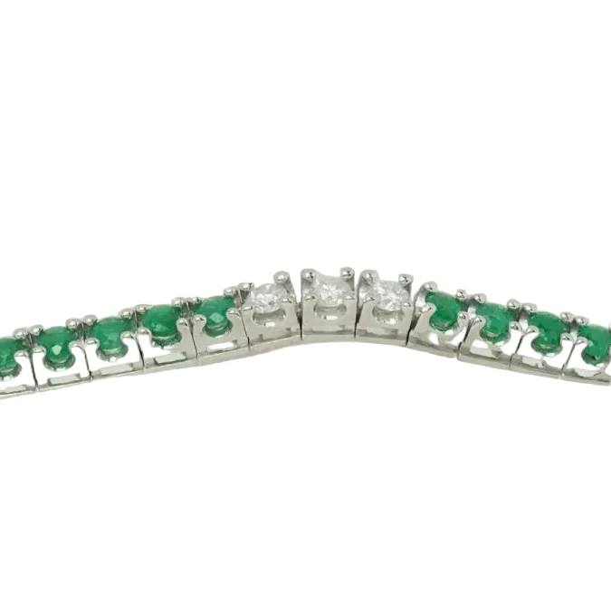 Bracelet Ligne en or blanc, émeraudes et diamants - Image 3