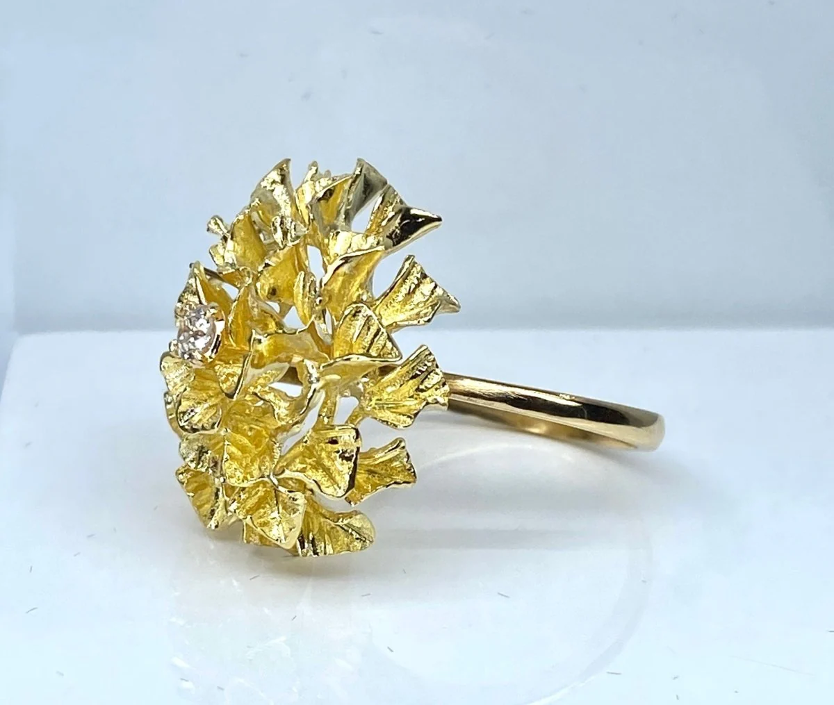 Importante bague en or jaune 18 carats et diamants - Image 5