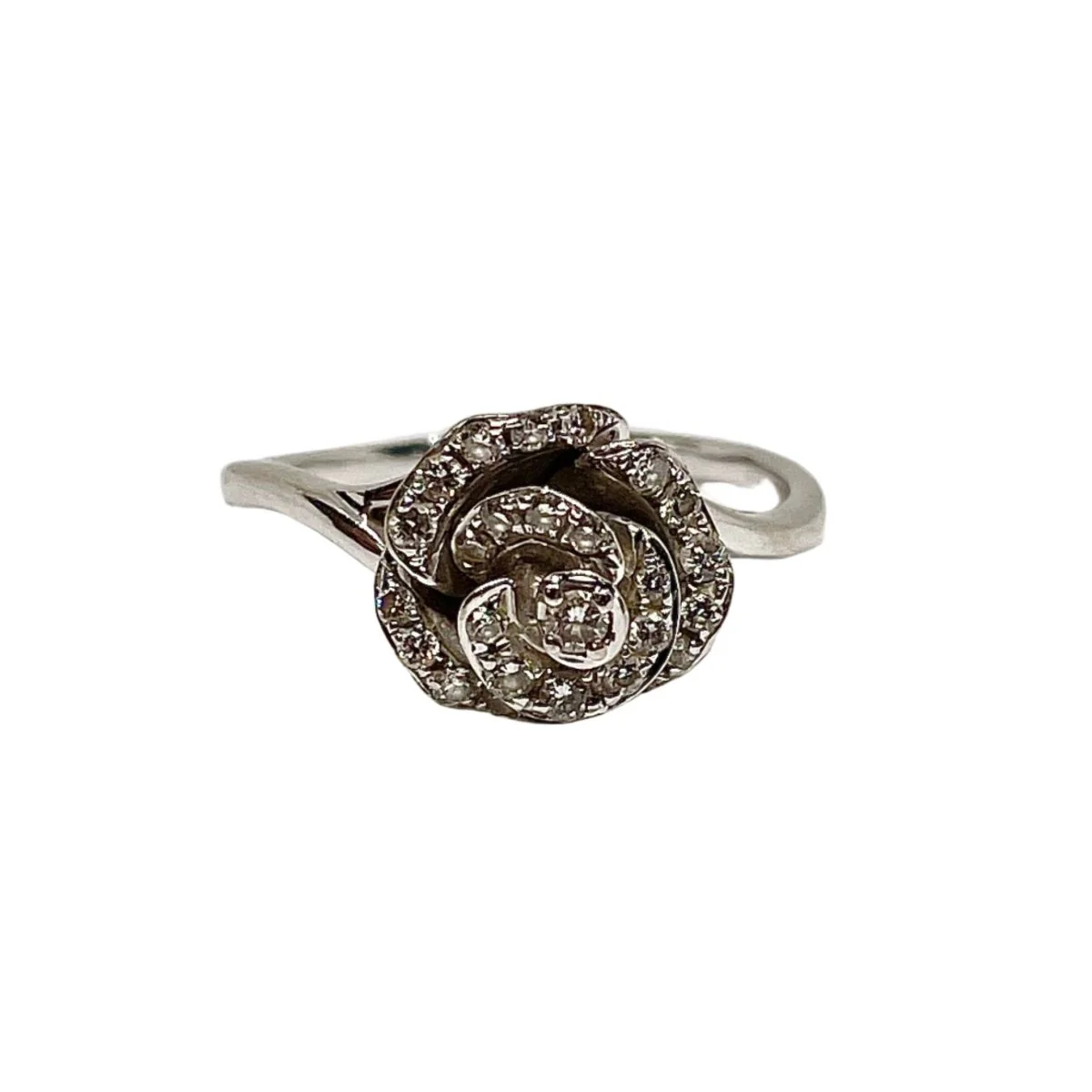 Bague Marguerite en or blanc et diamants