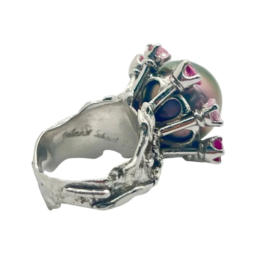 Bague en or blanc, perle, et saphirs - Image 4