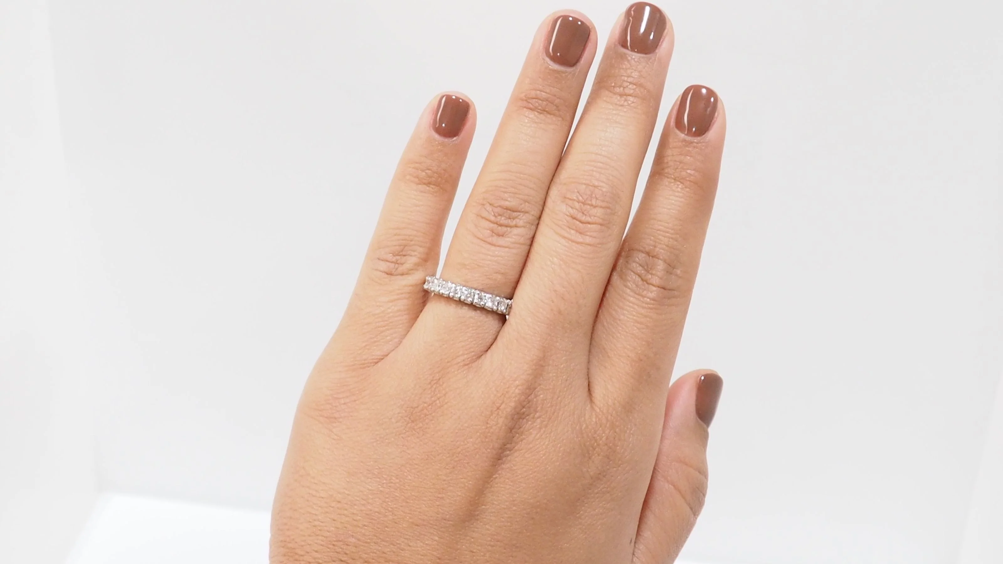 Bague Alliance tour complet en or blanc et diamants 1,20ct - Image 2