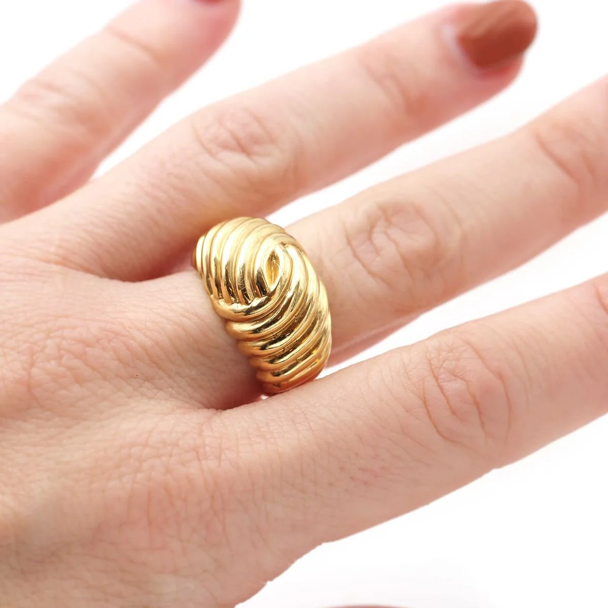 Bague Dôme en or jaune - Image 2
