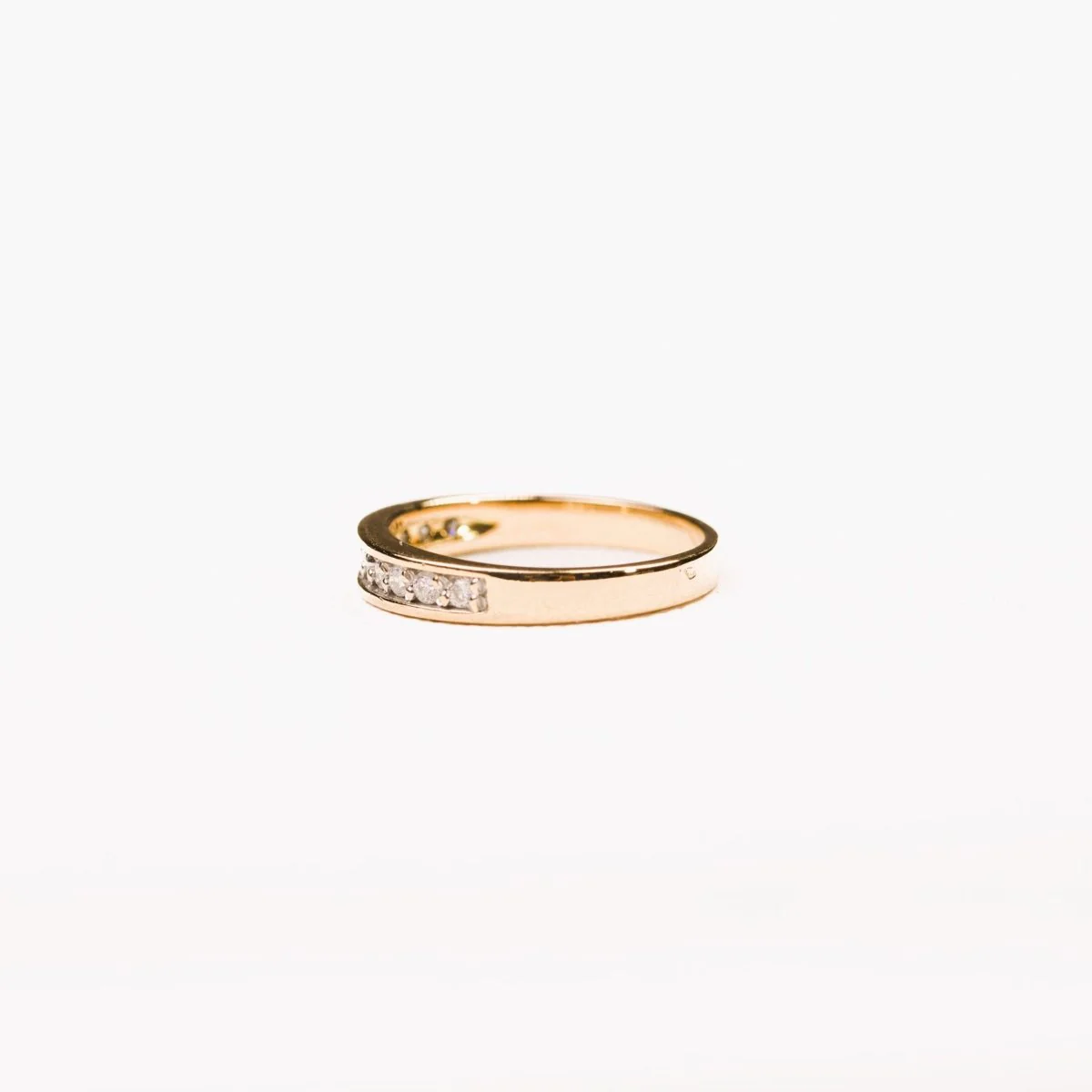 Bague Alliance demi-tour diamants en or jaune - Image 3