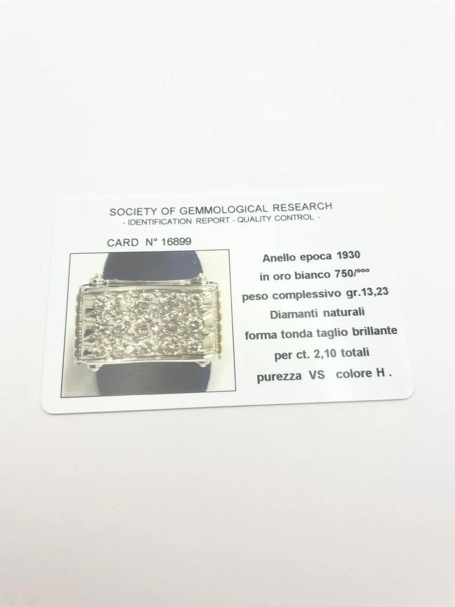 Bague en or blanc et diamants - Image 6