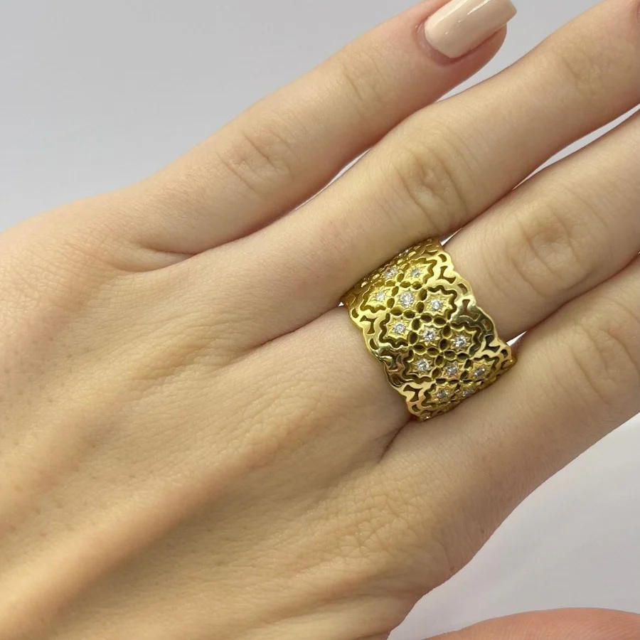 Bague Bandeau en or jaune et diamants - Image 2