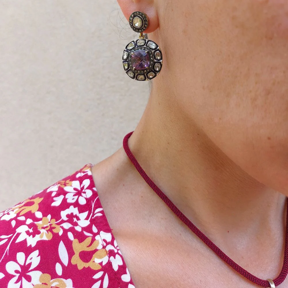 Boucles d'oreilles Pendantes en argent, vermeil, améthyste et diamants - Image 2