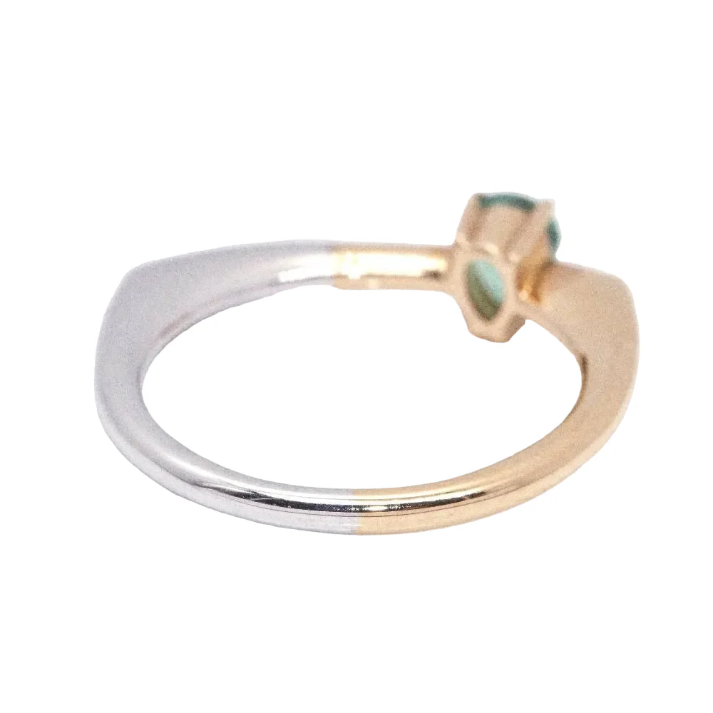 Bague Solitaire en or blanc, or rose, émeraude et diamants - Image 4