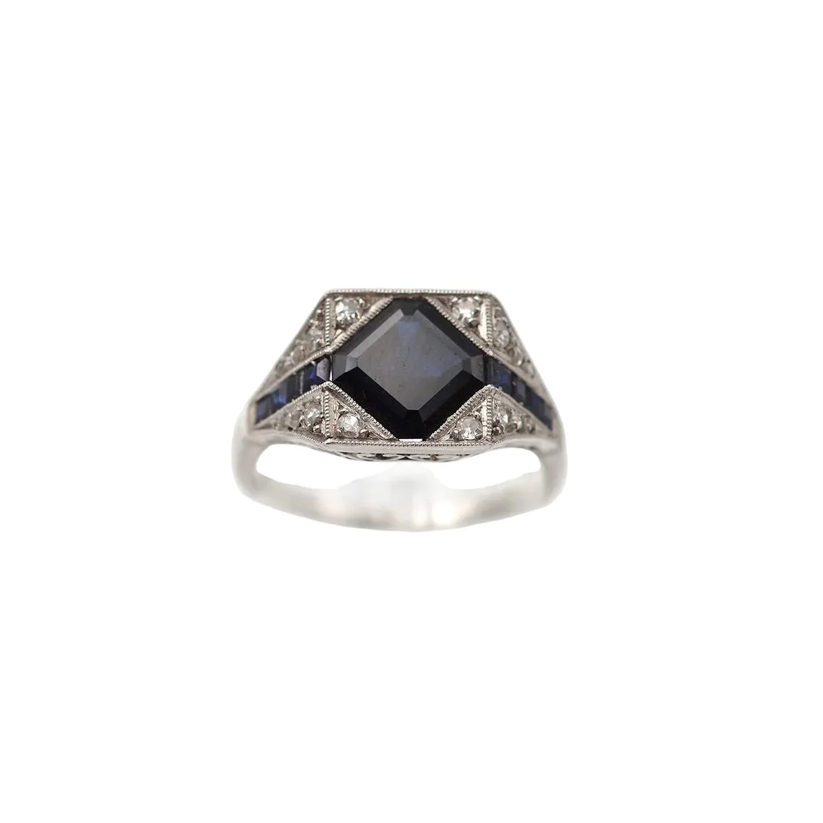 Bague Tank en platine, saphir et diamants