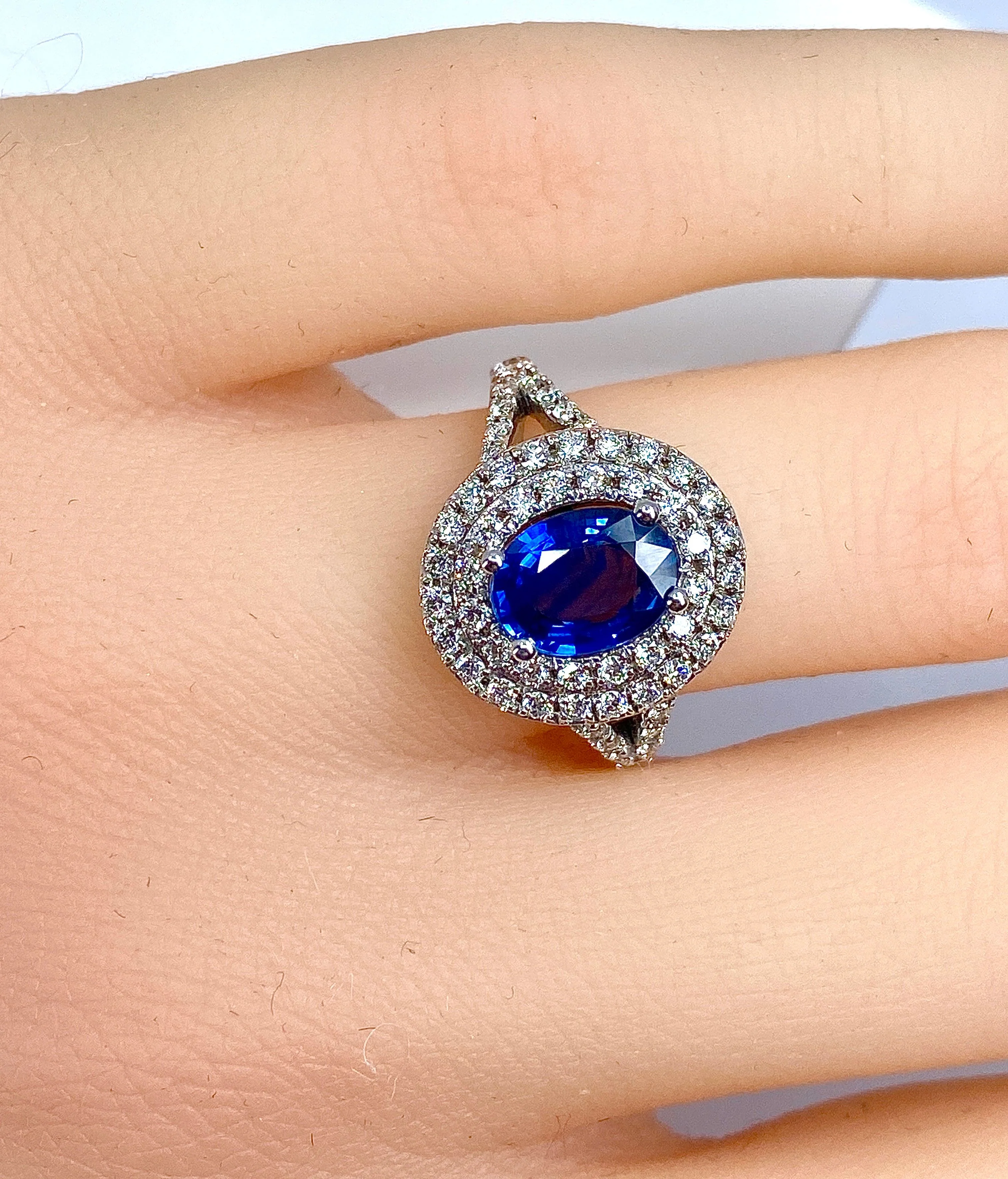 Bague en or blanc 18 carats en saphir et diamants - Image 11