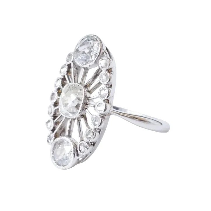 Bague Marquise en or blanc, platine et diamants - Image 3