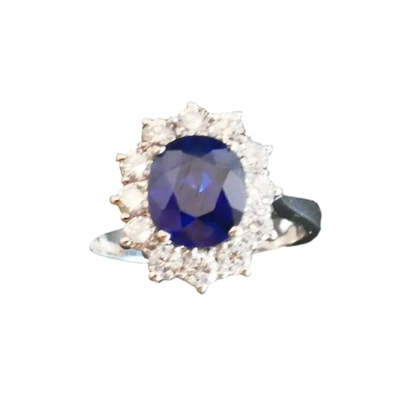 Bague Marguerite en or blanc, saphir naturel et diamants
