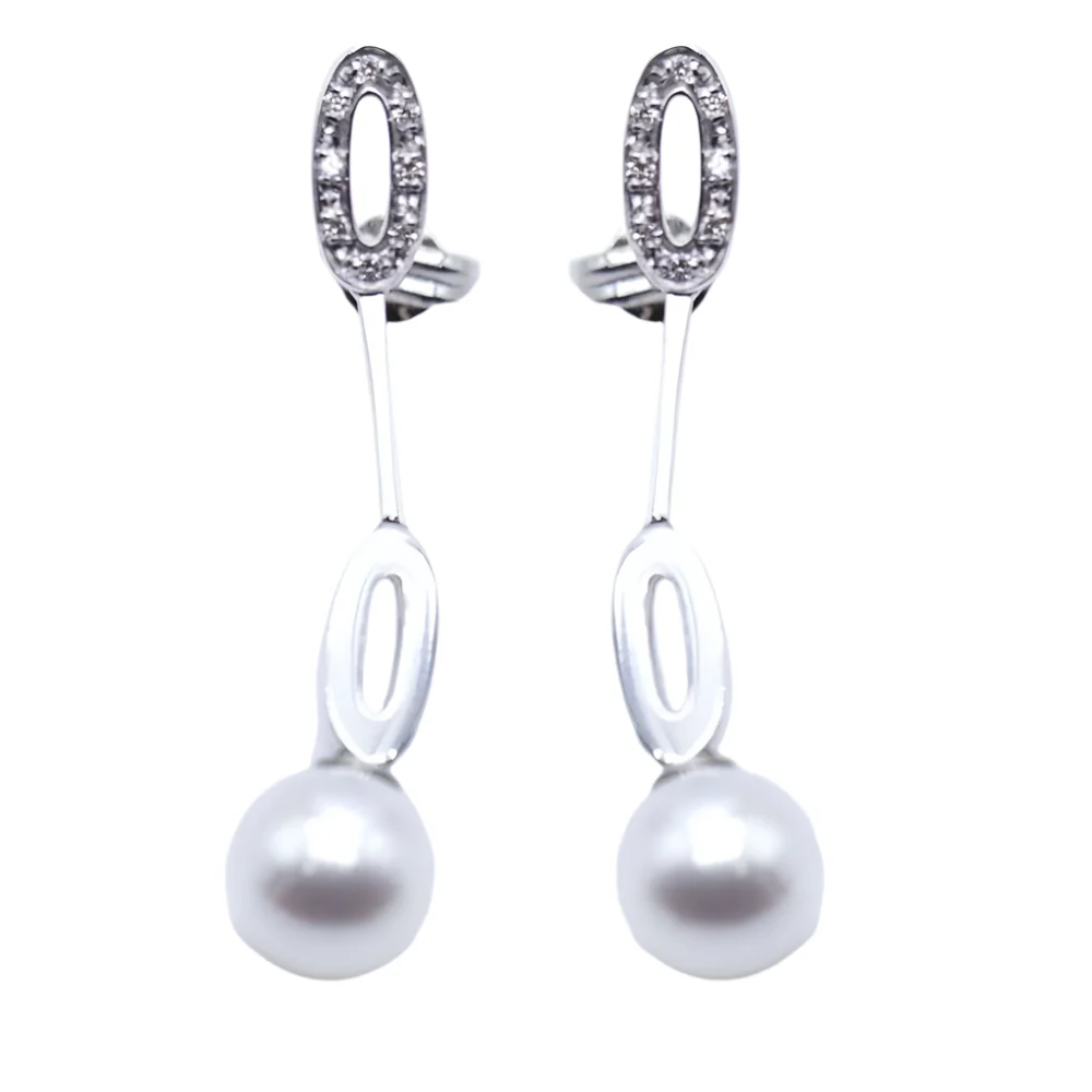 Boucles d'oreilles Pendantes en or blanc, perles et diamants