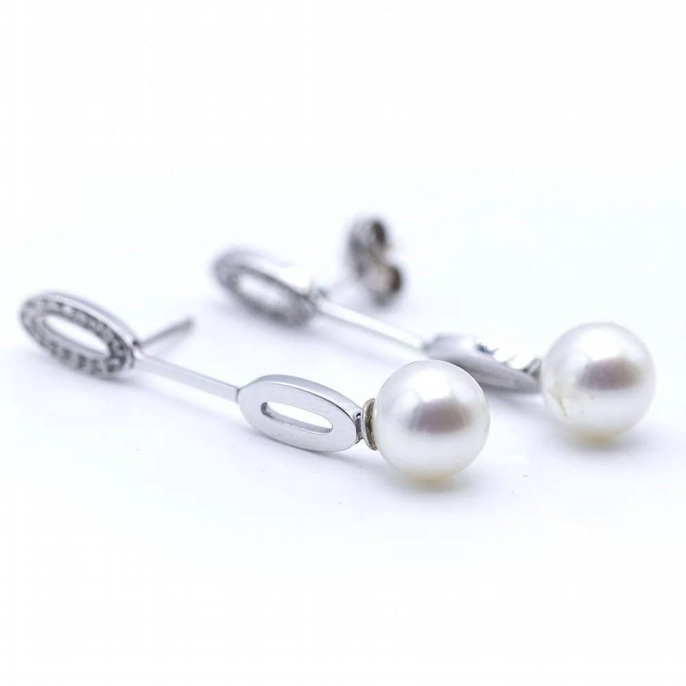 Boucles d'oreilles Pendantes en or blanc, perles et diamants - Image 6
