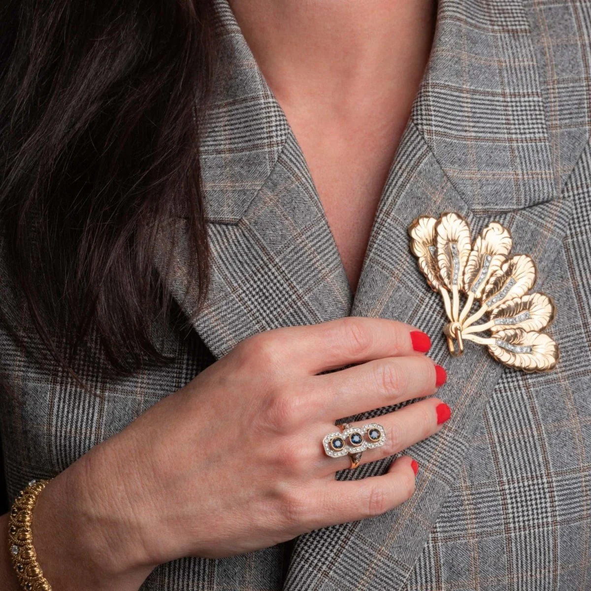 Broche Clip MELLERIO "Eventail" en or jaune, platine et diamants - Image 2