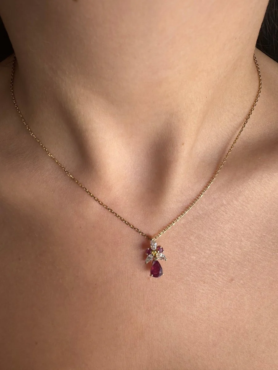 Collier - Or jaune, rubis et diamants - Image 3