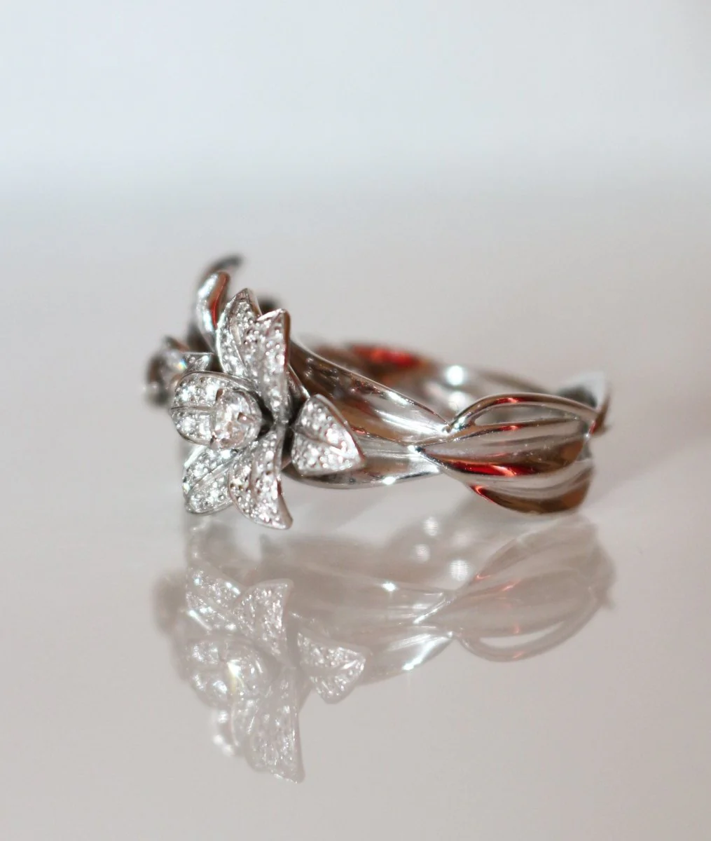 Bague MELLERIO en or blanc et diamant - Image 3