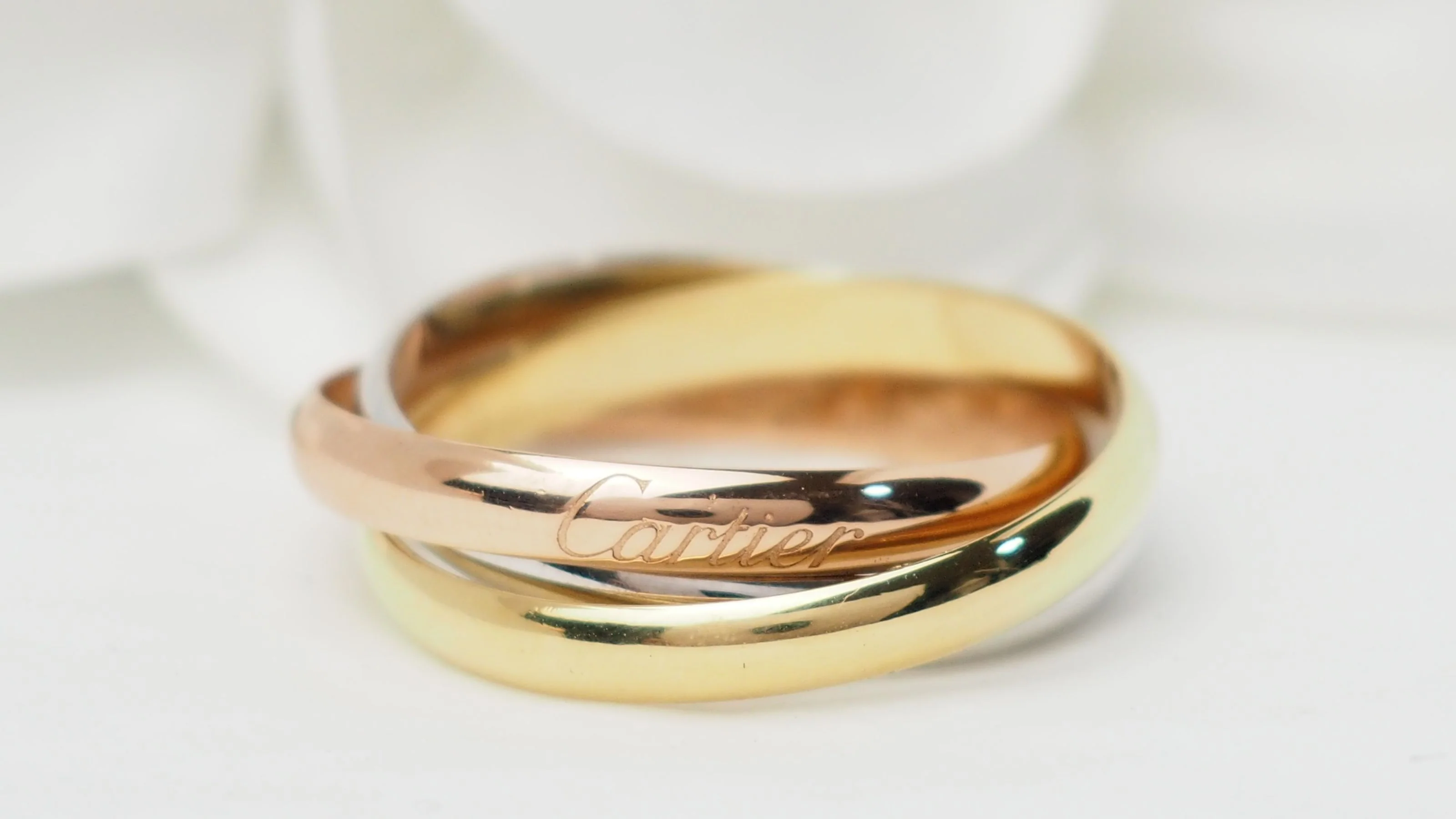 Bague Trinity 3 ors de Cartier - Image 3