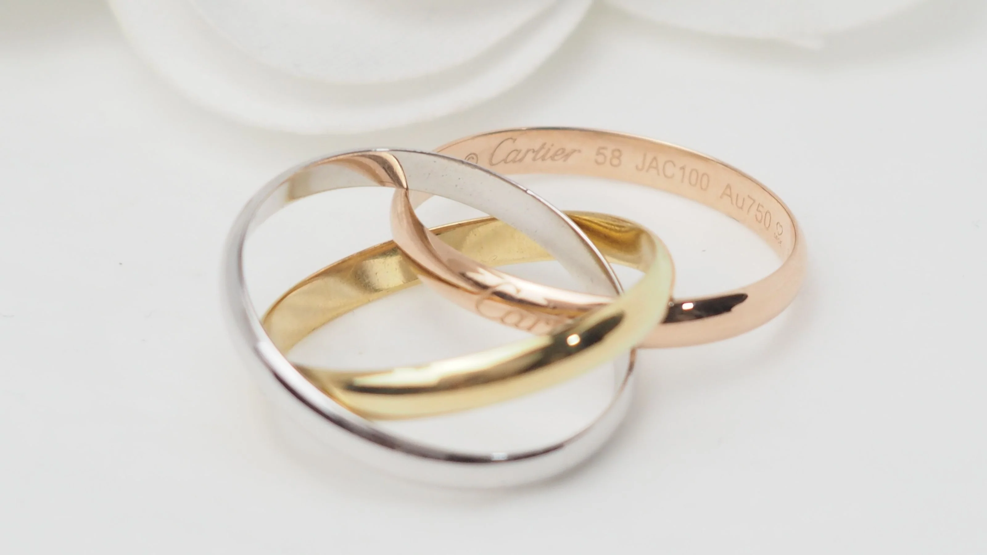 Bague Trinity 3 ors de Cartier - Image 9