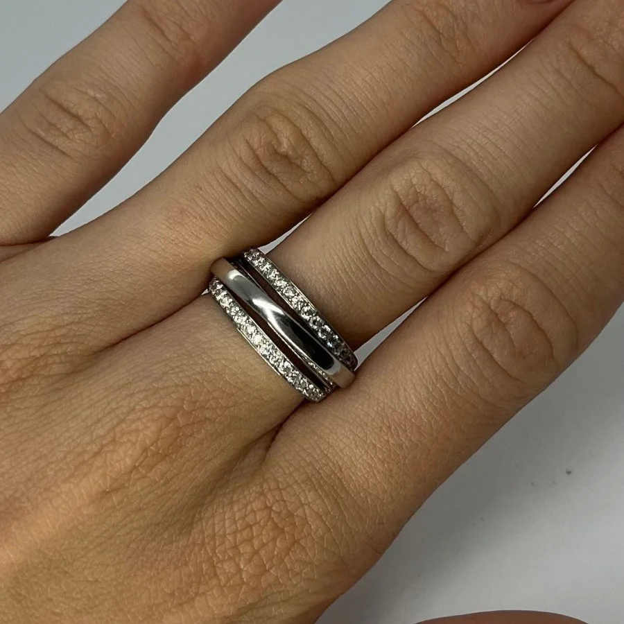 Bague Bandeau MESSIKA en or blanc et diamants - Image 2