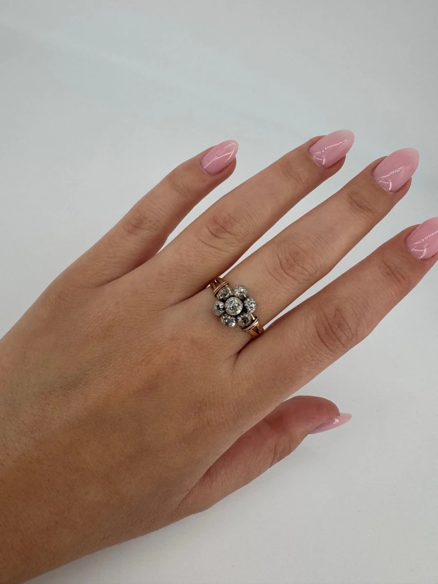 Bague 19eme or jaune 750 et 7 diamants tailles anciennes 0.50 carats total - Image 2