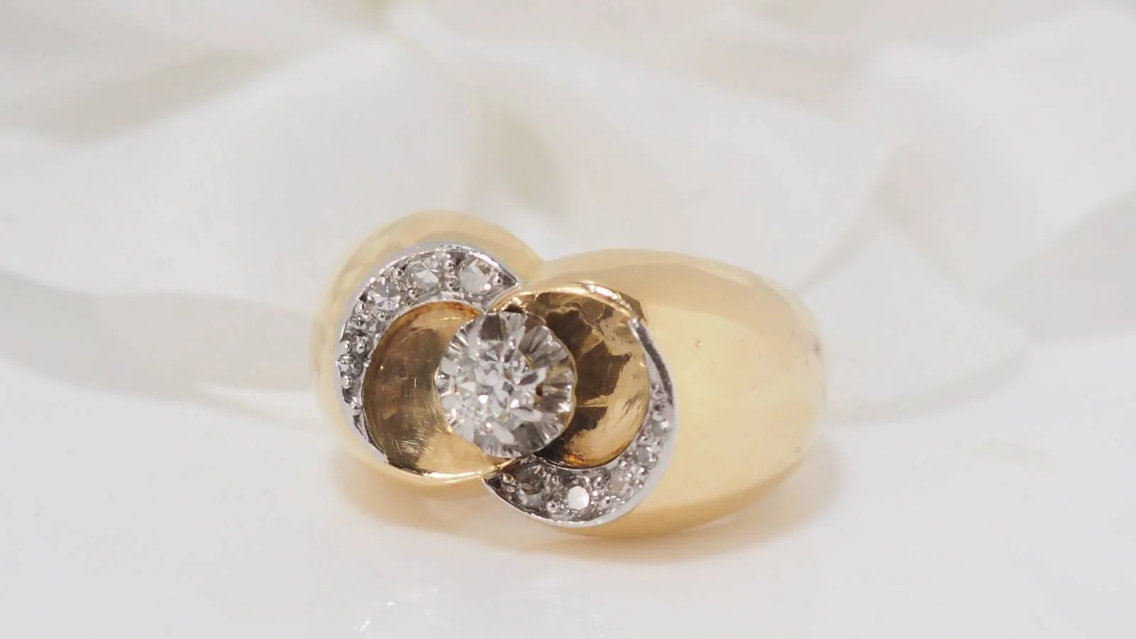 Bague en or jaune et diamants - Image 4