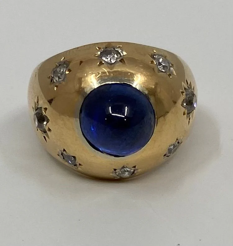 Bague en or 18 carats, saphir cabochon 5.10 ct ceylan non chauffé vers 1940 - Image 3