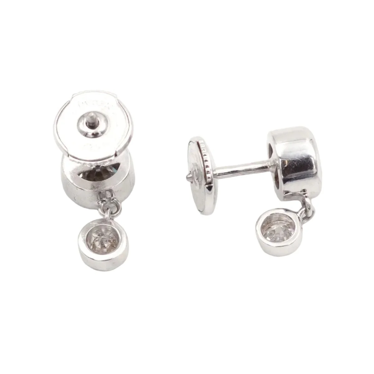 Boucles d'oreilles Clous en or blanc et diamants - Image 3