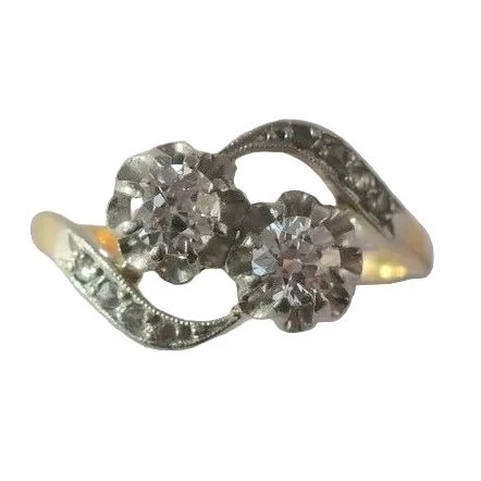 Bague Toi & Moi en or jaune, platine et diamants