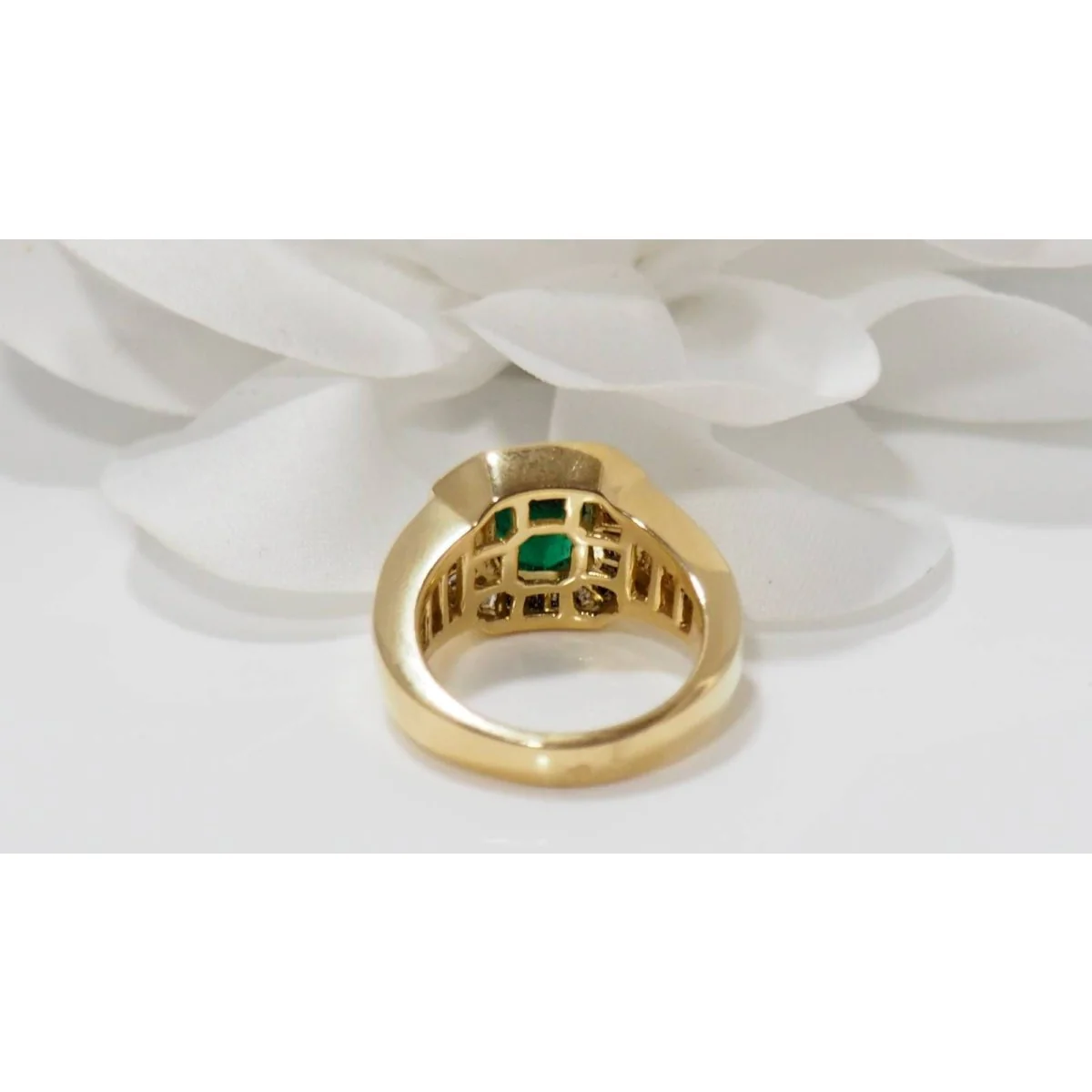 Bague vintage en or jaune, émeraude et diamants - Image 7