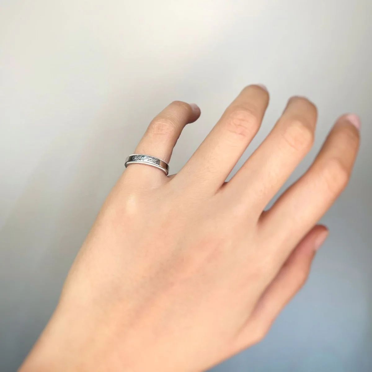 Bague Alliance TIFFANY & CO en platine - Image 2