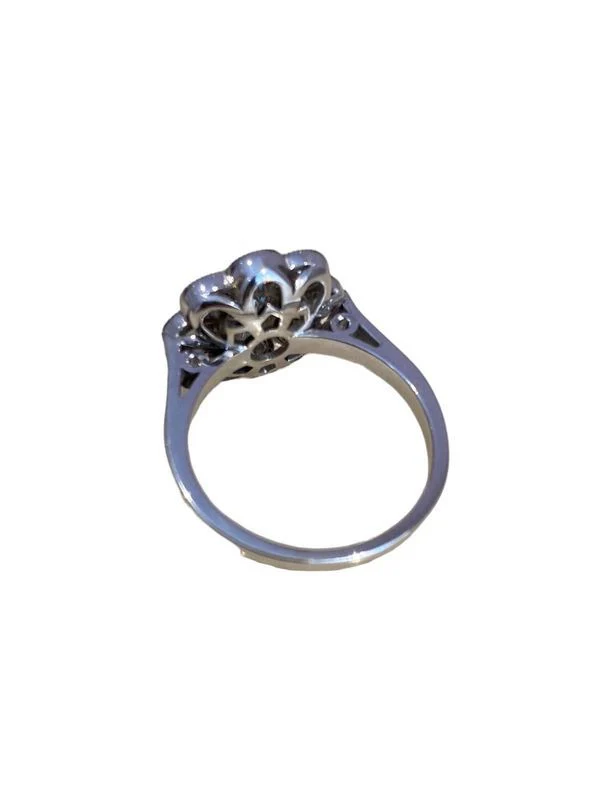Bague Marguerite, en or blanc 18k et diamants - Image 6