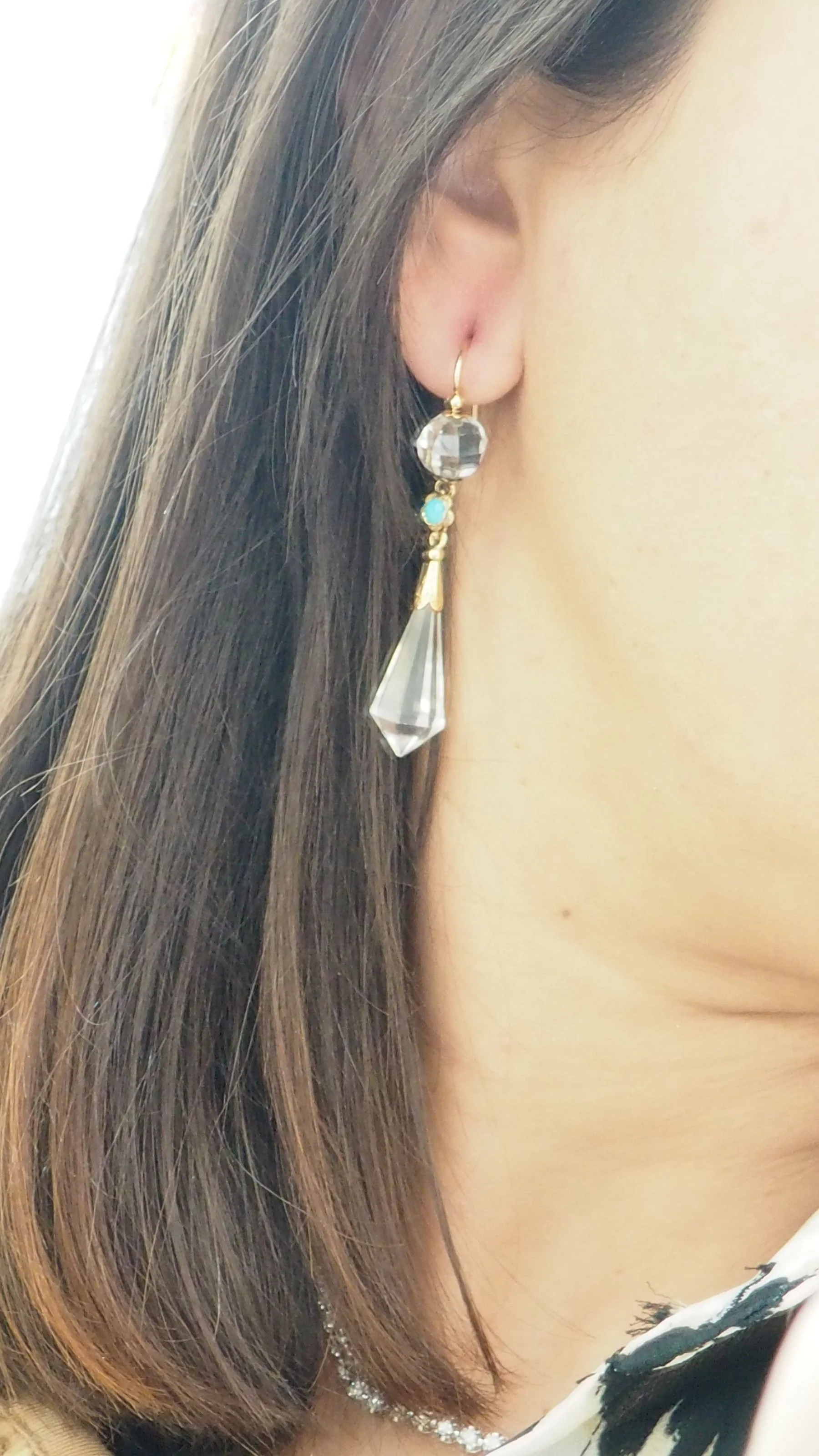 Boucles d'oreilles en or jaune, cristal de roche et turquoise - Image 2